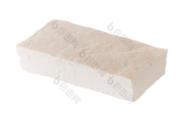 大豆奶酪豆腐将切成小方块隔离的向白色的背景