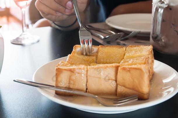 黄油干杯面包采用咖啡馆或饭店