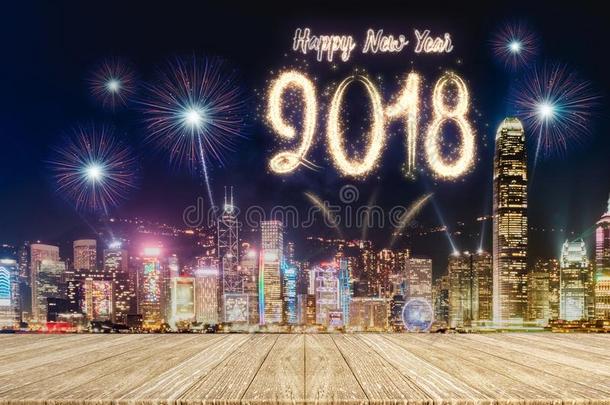 幸福的新的年2018烟火越过城市风光照片在夜和空的