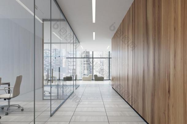 玻璃和木制的办公室走廊