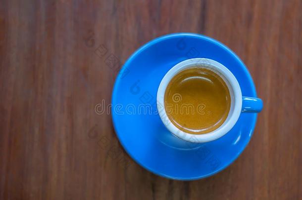 蓝色咖啡豆马克杯向使相<strong>配茶</strong>杯托