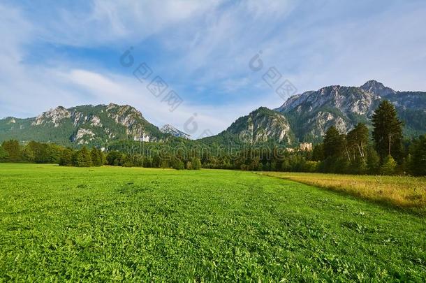 崎岖的小山采用霍恩施旺高