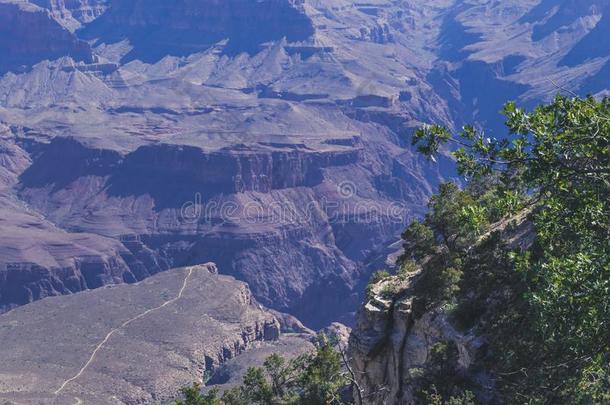 美丽的悬崖关于指已提到的人宏伟的宏大的峡谷.旅行向宏大的