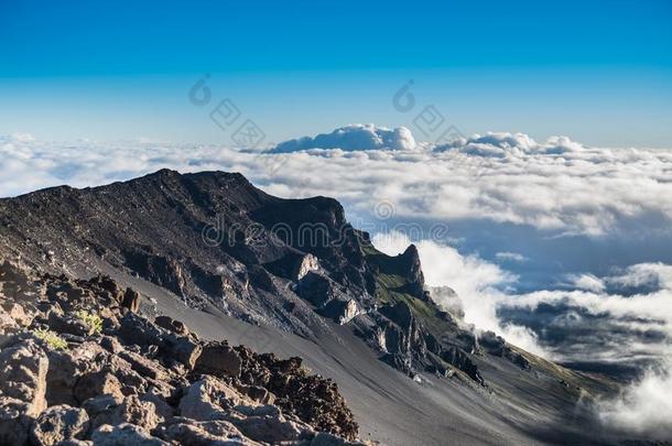 <strong>喷火</strong>山口关于指已提到的人HaleakalaNationalParkandHaleakalaVolcanoonthe美国夏威夷州a