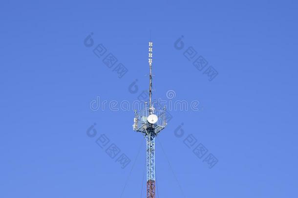 桅杆塔接替人员互联网信号和电话信号