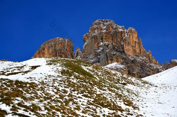 山组萨索伦戈兰<strong>科菲</strong>尔.南方蒂罗尔,意大利.