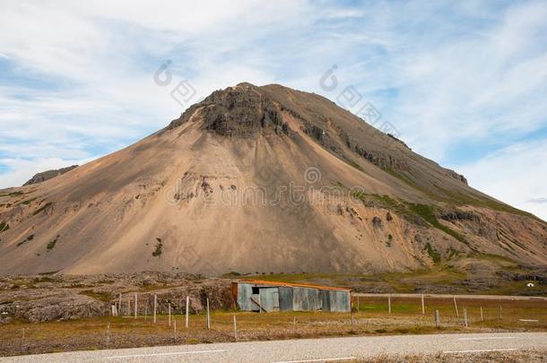 这是雷达伦。山采用东冰岛