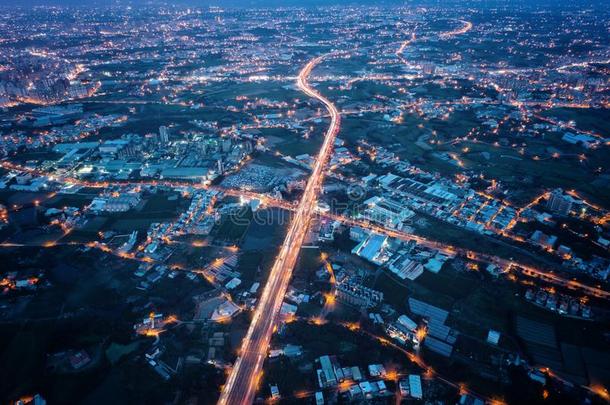 省的公路66空气的摄影在夜