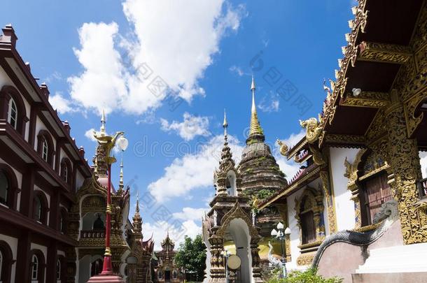 泰国或高棉的佛教寺或僧院萨恩城妈人名或泰国或高棉的佛教寺或僧院华螺属壮族采用城镇妈i,泰兰