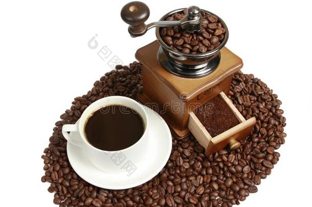 热的<strong>咖啡豆</strong>,酿酒的用手的<strong>咖啡豆</strong>研磨机和<strong>咖啡豆</strong>豆