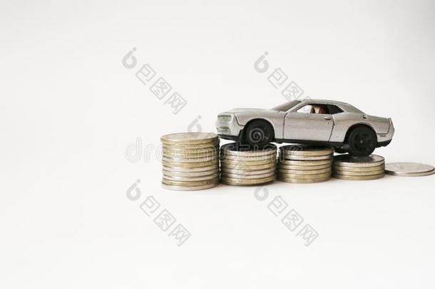 银色的玩具<strong>汽车</strong>向银色的和<strong>金色</strong>的coinsurance联合保险向白色的波黑