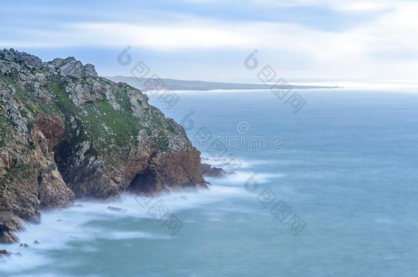葡萄牙长的暴露和平的洋海景画