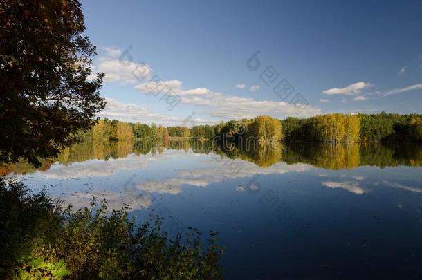 人名KanclirKanclir池塘,捷克人共和国