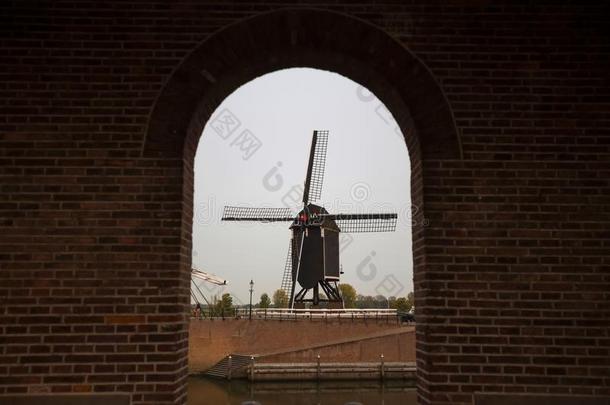 在历史上重要的城镇赫斯登荷兰