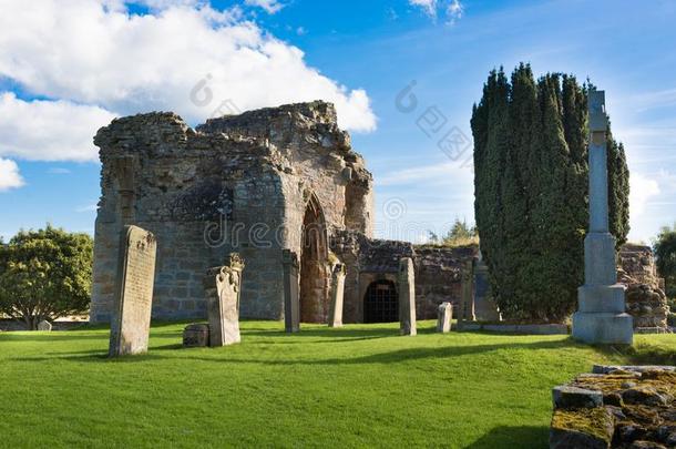 金洛丝修道院毁坏,英语字母表的第14个字母苏格兰