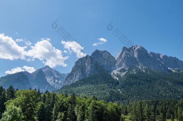 指已提到的人风景关于山采用蒂罗尔,巴伐利亚