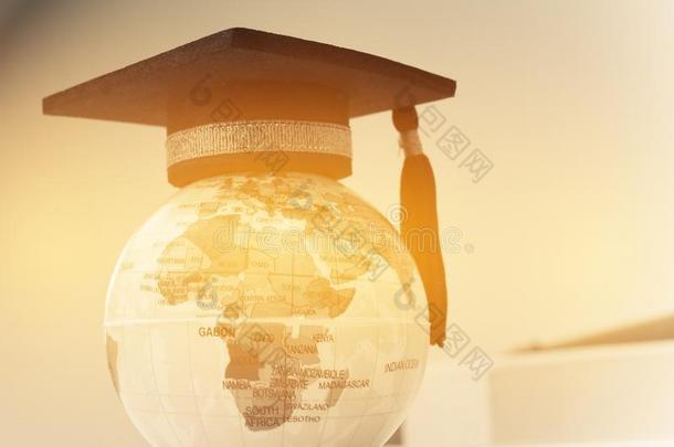 教育采用全球的,毕业盖向顶模型地球.C向cept