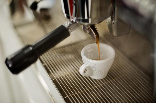 专业的浓咖啡机器传布强的有样子的新鲜的咖啡