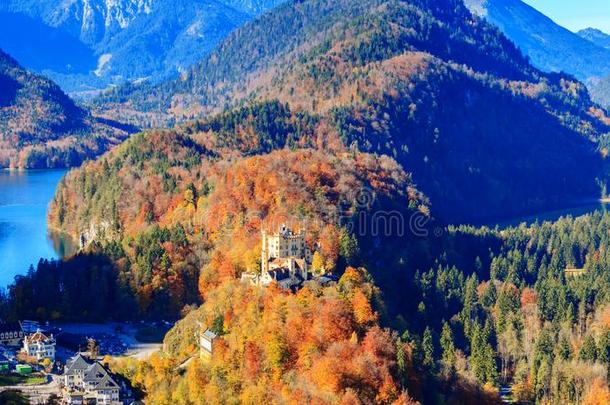 霍恩施旺高城堡采用秋