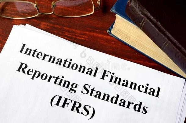 国际的财政的<strong>报告</strong>标准InternationalFinancialReportingStandards国际财务<strong>报告</strong>准则.