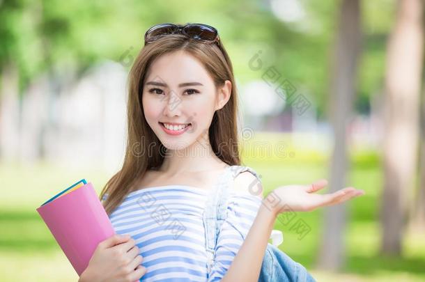 美好女人学生