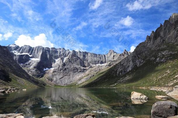 高的高度山风景