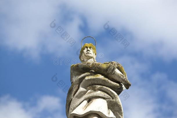 拉斐尔天使长雕像在箔正方形,科多巴,西班牙