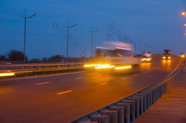 公路交通cablerelayst在i向s电缆继<strong>电器</strong>站在夜布莱德.cablerelaystati向s电缆继<strong>电器</strong>站<strong>活动</strong>的向路向Bri