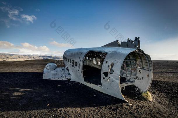 飞机残片太阳<strong>发射器</strong>冰岛向黑的沙海滩