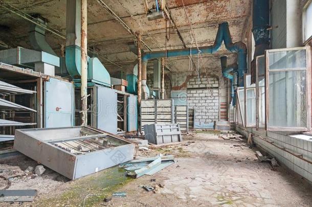 破坏生产房间关于一老的ab一doned纺织品工厂