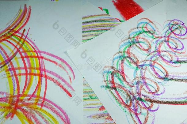 富有色彩的弧和曲线和用彩色<strong>蜡笔</strong>画