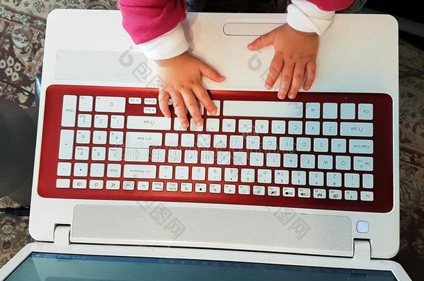 键盘婴儿便携式电脑第<strong>一级</strong>别红色的