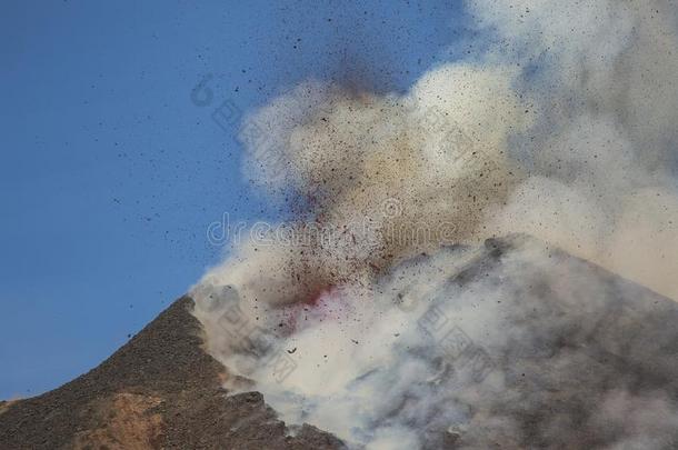 场面富丽的火山酒精灯煮水器<strong>喷发</strong>,西西里岛,意大利