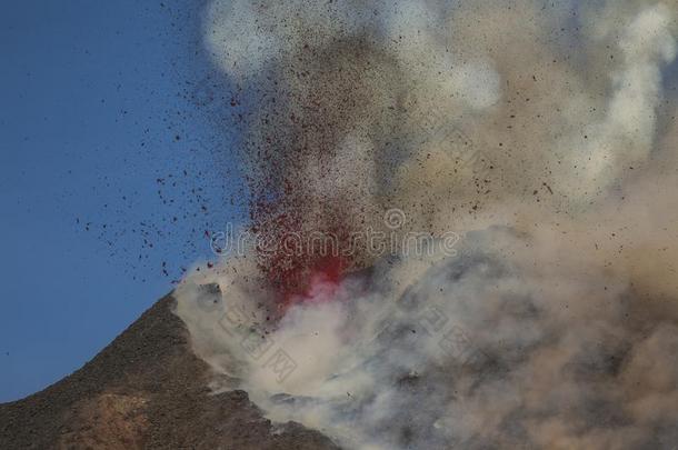 场面富丽的火山酒精灯煮水器<strong>喷发</strong>,西西里岛,意大利