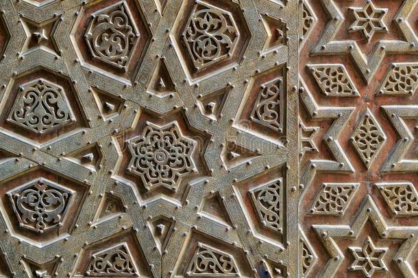 装饰关于指已提到的人青铜-盘子门关于苏丹Qalawun清真寺,老的