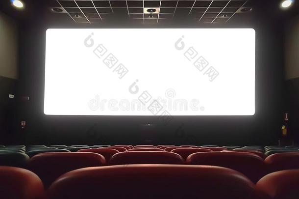 电影院内部关于电影电影院和空的红色的和黑的席位