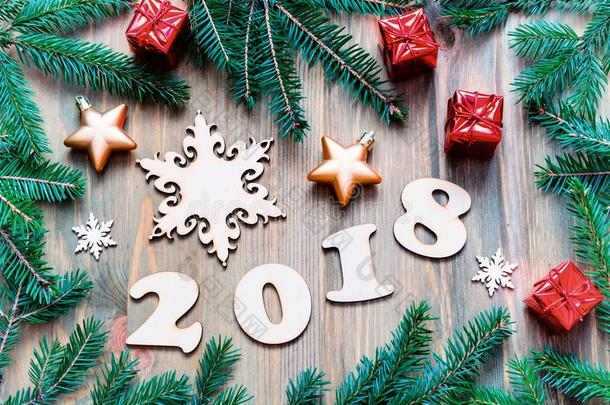 幸福的新的年<strong>2018</strong>背景和<strong>2018</strong>轮廓,圣诞节玩具