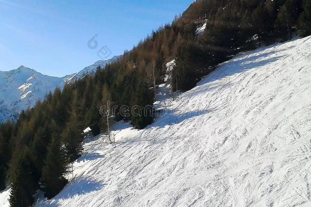 滑雪求助斜坡空气的看法,法国