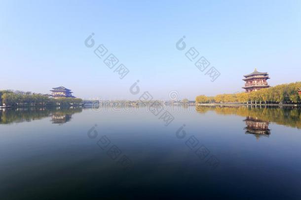 芙蓉湖关于大唐芙蓉花园,风干土坯三原色红绿兰彩色值