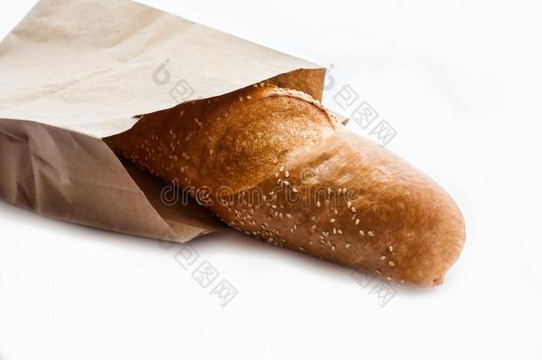 新鲜的法国的法国长<strong>面包</strong>采用纸袋