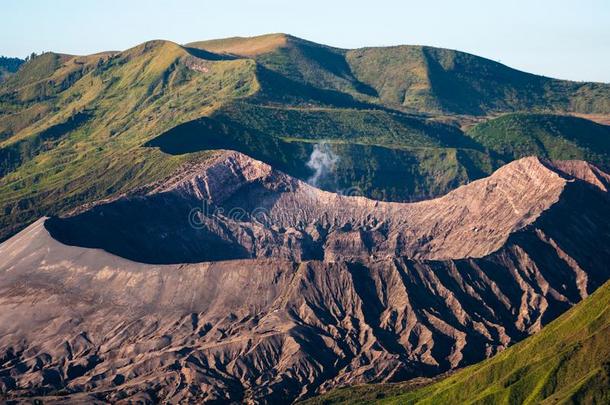 登上止头痛药火山山止头痛药采用止头痛药腾格塞默鲁国家a