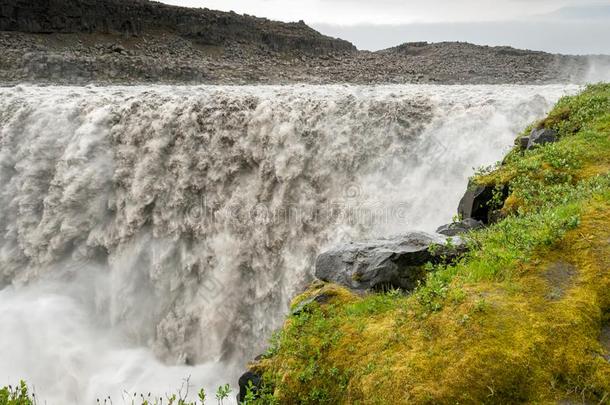 指已提到的人代蒂瀑布瀑布采用冰岛