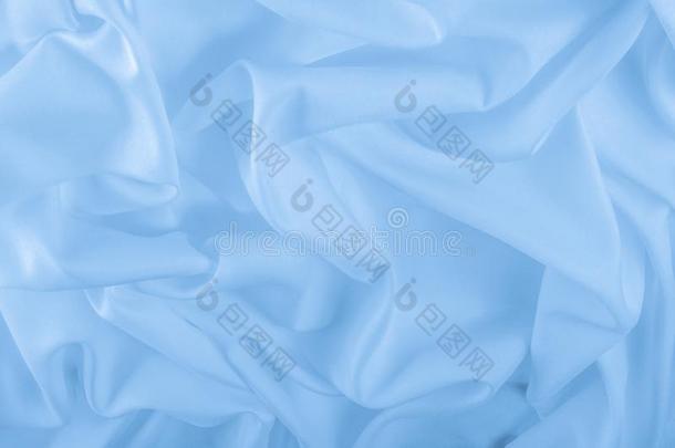 质地丝织物是（be的三单形式苍白的蓝色.令人愉快光滑的,th是（be的三单形式换乘