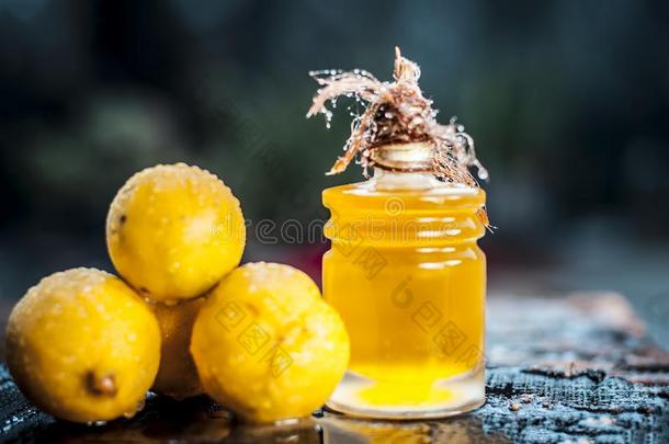 柑橘属果树Ã柠檬柑,柠檬和柠檬油.