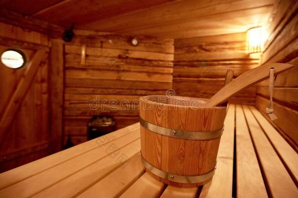 休闲健身中心,消遣和<strong>卫生保健</strong>采用木制的桑拿浴室房间