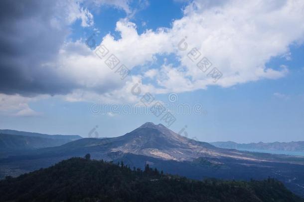 BankLeumile-Israel以色列银行协会火山,人名山从金塔马尼采用BankLeumile-Israel以色列银行协会