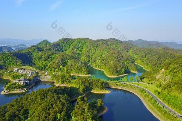 一天看法关于站起来。一千岛湖