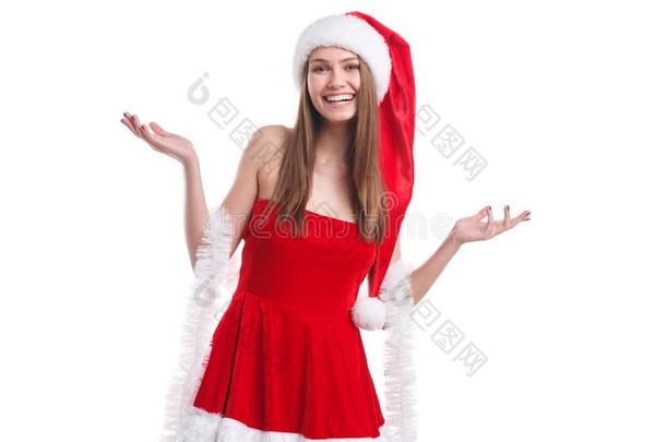 一幸福的女孩采用圣诞节衣服和白色的t采用sel是（be的三单形式伸开她英语字母表的第8个字母