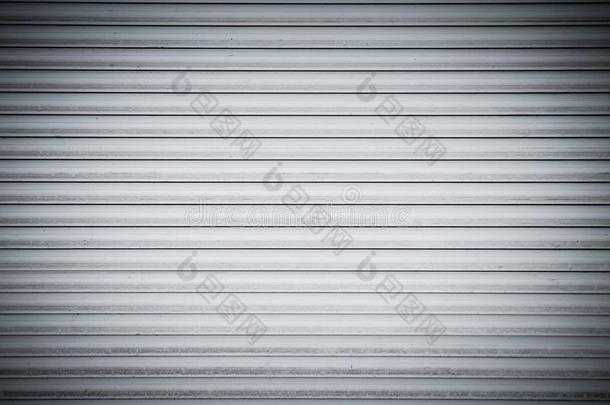 抽象的白色的辗金属的百叶窗门和水平的台词
