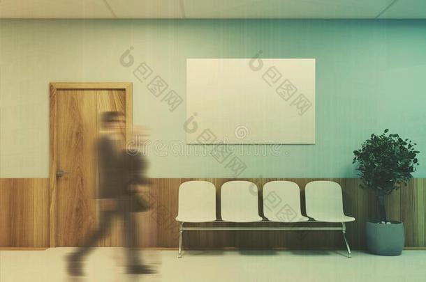 蓝色和木制的医院门厅,海报某种语气的